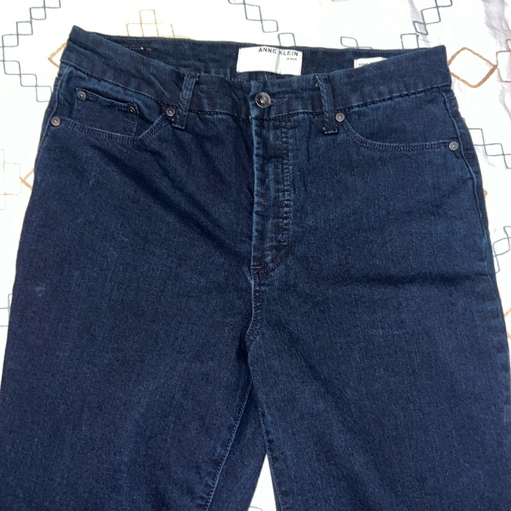 Anne Klein High Rise Flare Jean size 10 length average